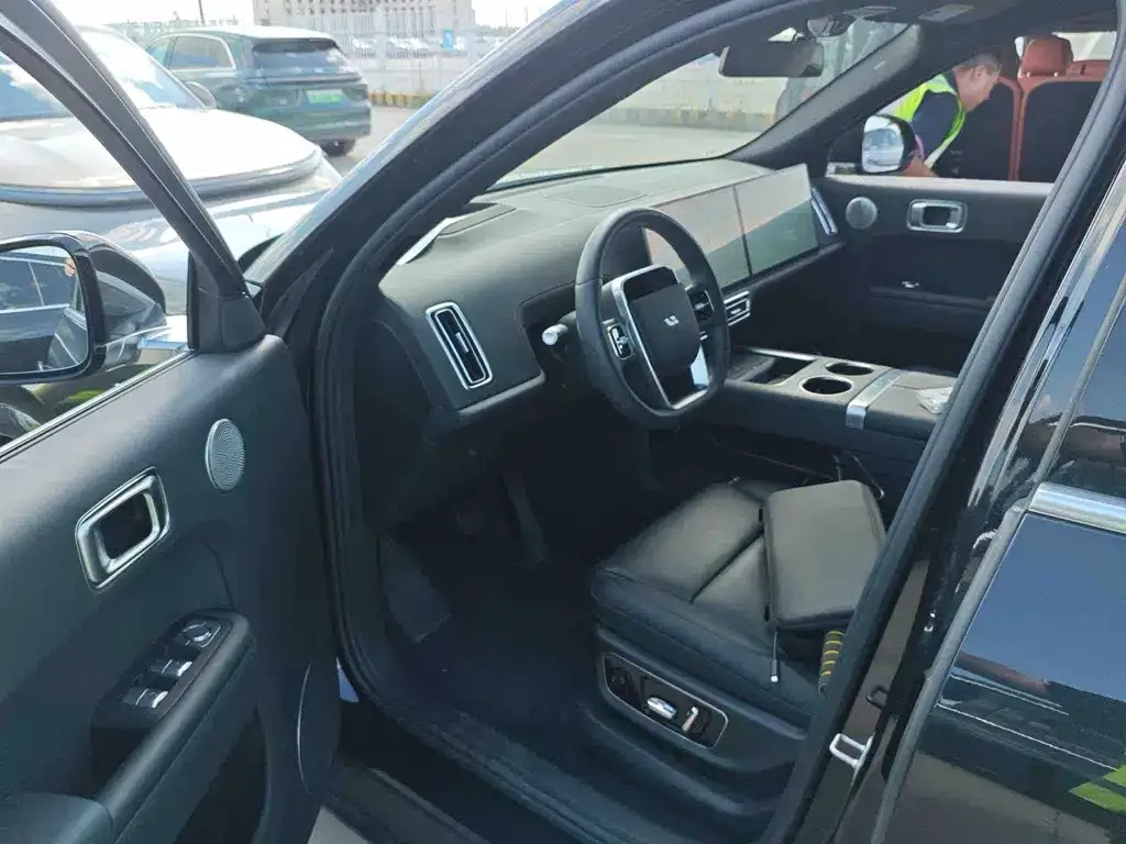 Li Auto L9 2024 из CN, фото 3