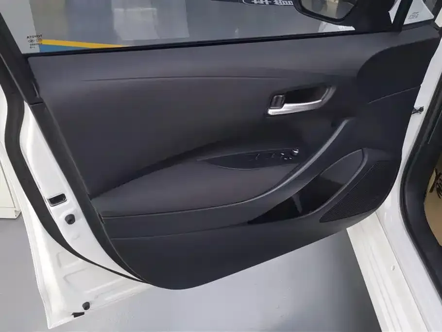 Toyota Corolla 2025 из CN, фото 7