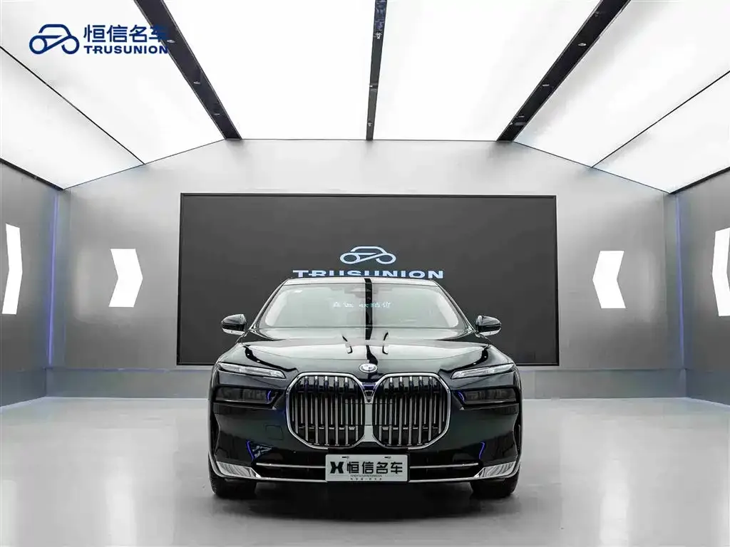 BMW 7 Series 2025 из CN, фото 1