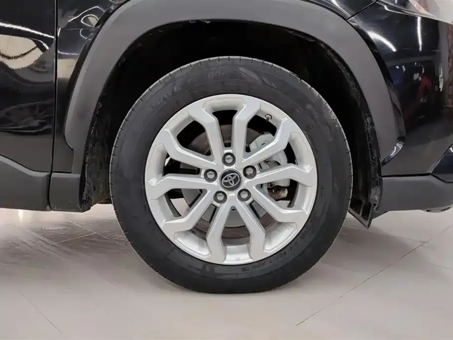 Toyota Frontlander 2024 из CN, фото 6