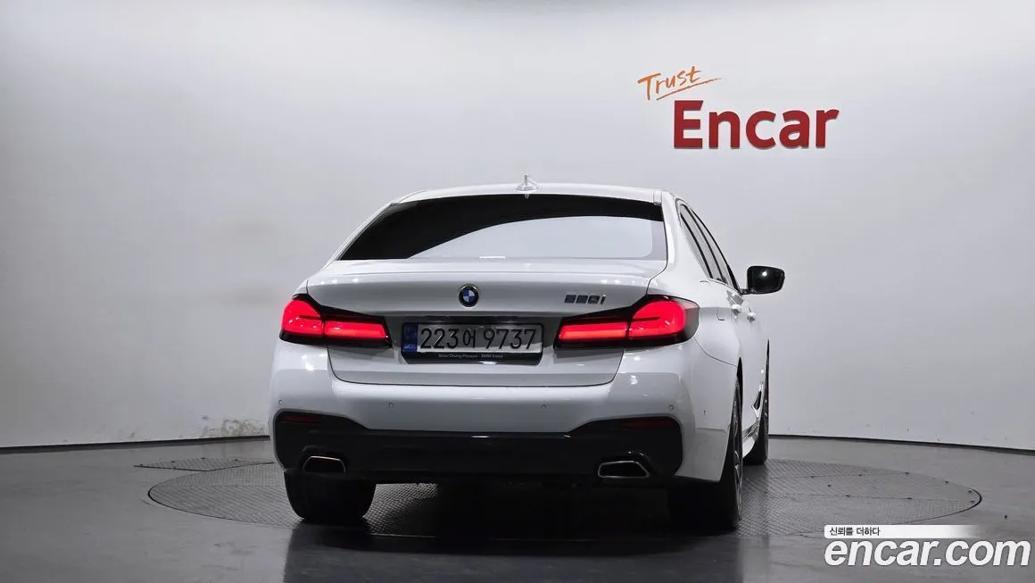 BMW 5-Series 2022 из KR, фото 4