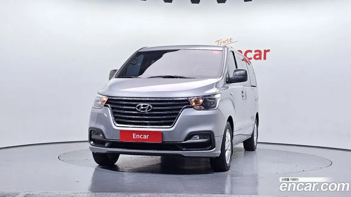 Hyundai Starex 2021 из KR, фото 3