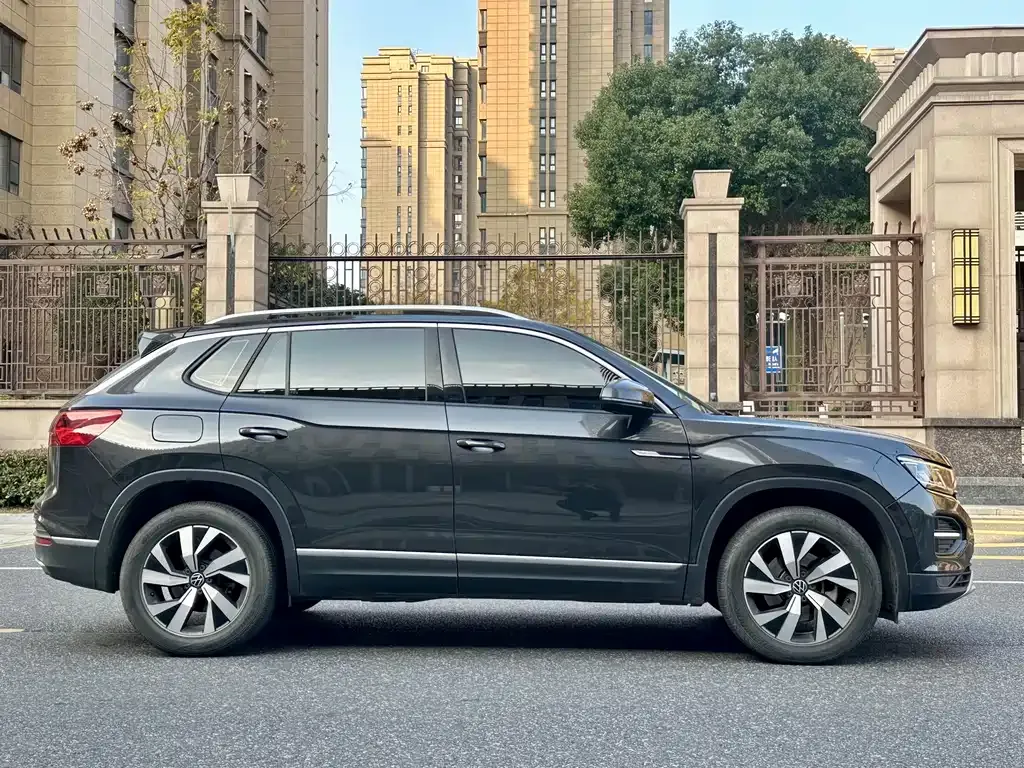 Volkswagen Tayron 2022 из CN, фото 3