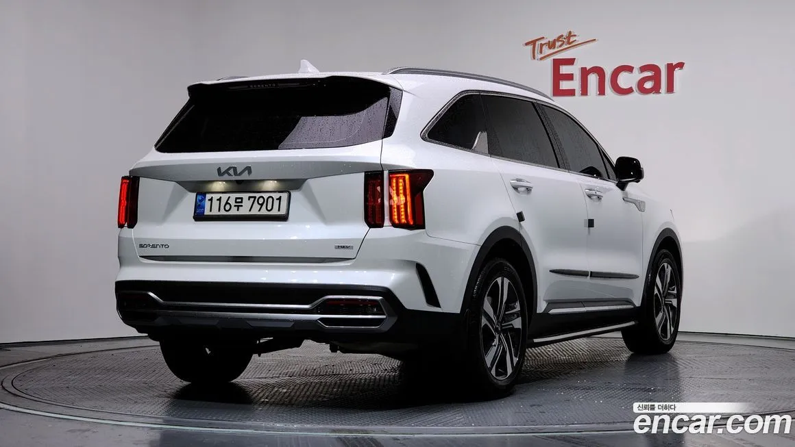 Kia Sorento 2023 из KR, фото 2