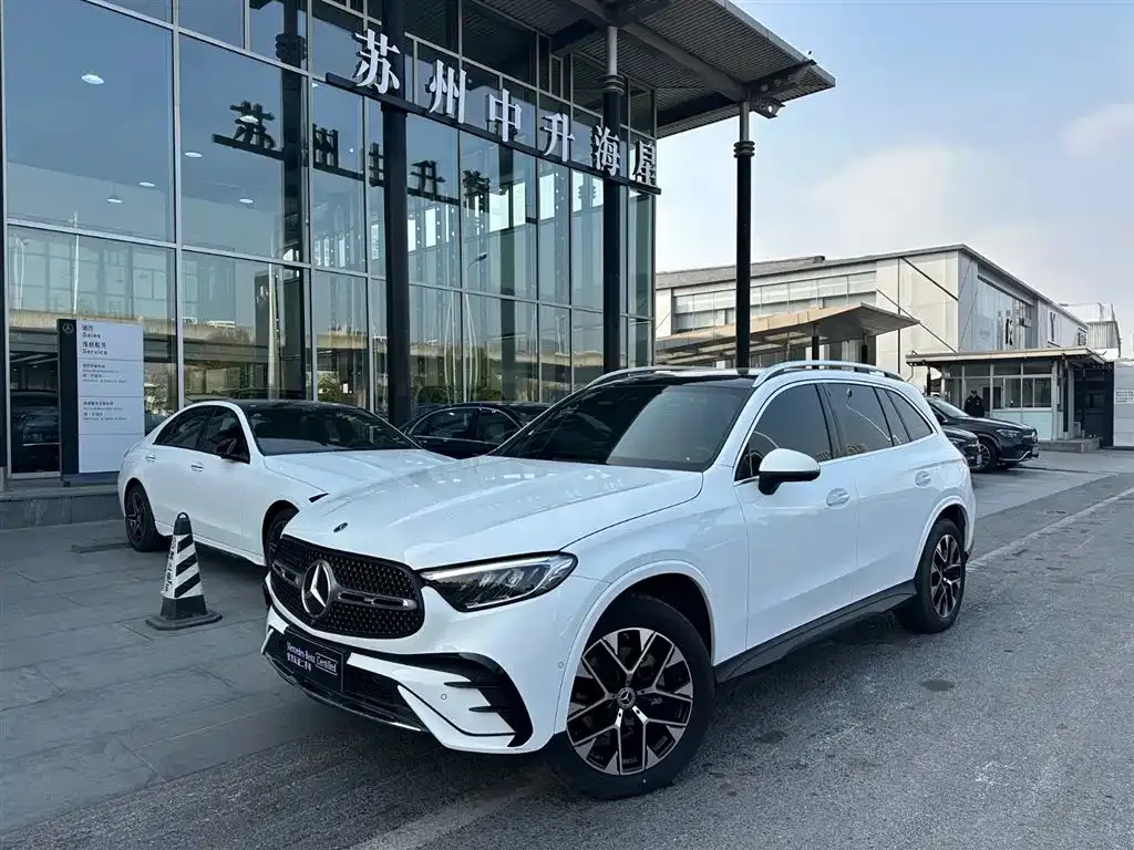 Mercedes-Benz GLC 2024 из CN, фото 3