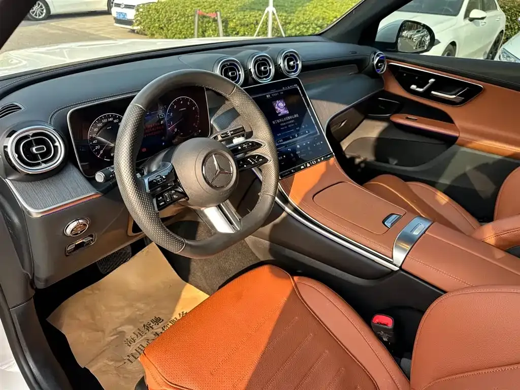Mercedes-Benz GLC 2024 из CN, фото 5