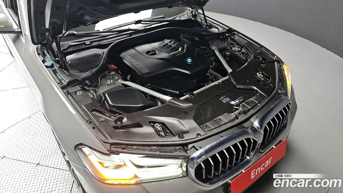 BMW 5-Series 2021 из KR, фото 6