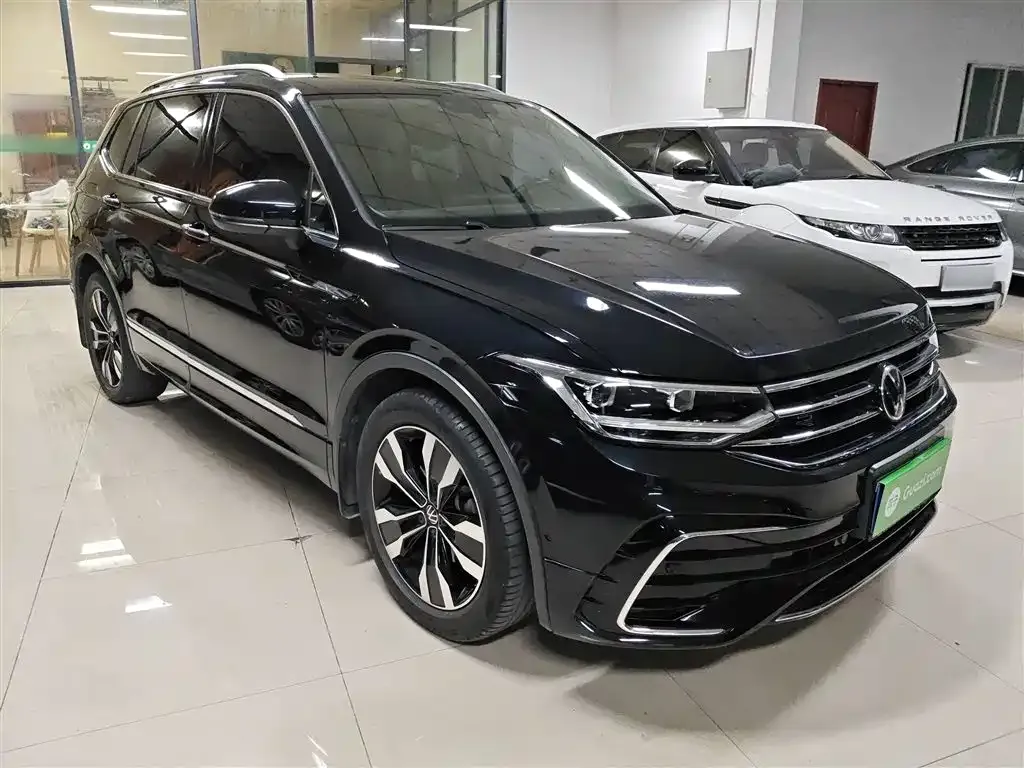 Volkswagen Tiguan L 2022 из CN, фото 4