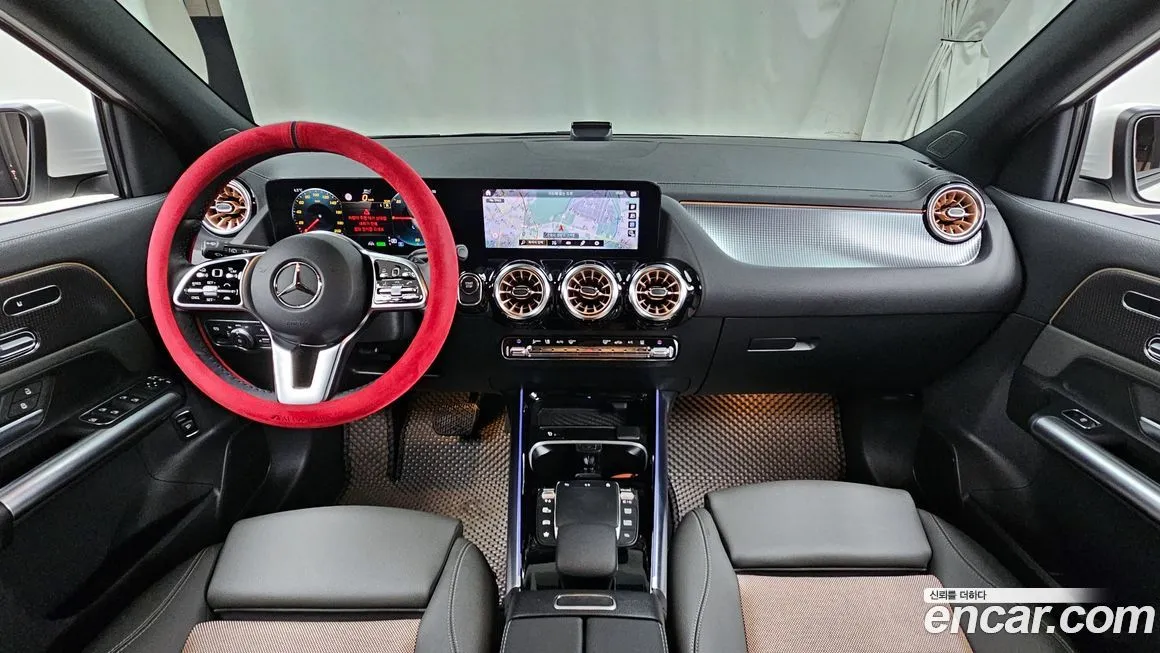 Mercedes-Benz EQA — фото 7