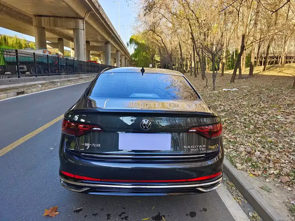 Volkswagen Sagitar 2023 из CN, фото 4