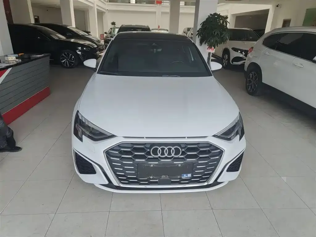 Audi A3 2021 из CN, фото 3