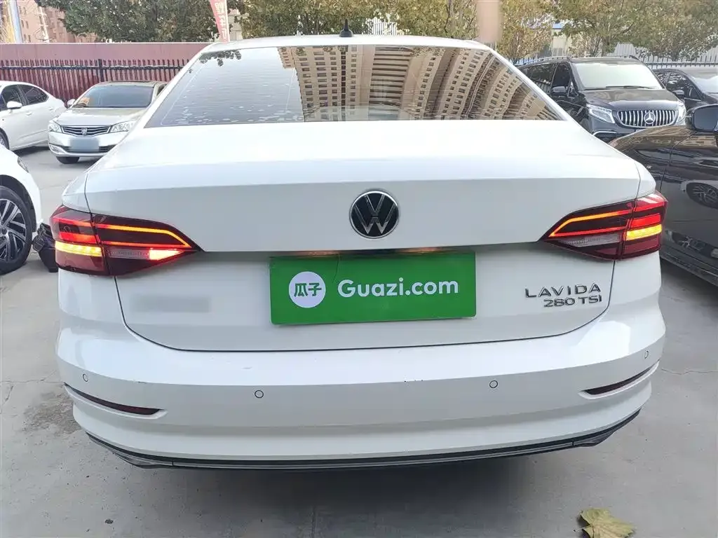 Volkswagen Lavida 2022 из CN, фото 6