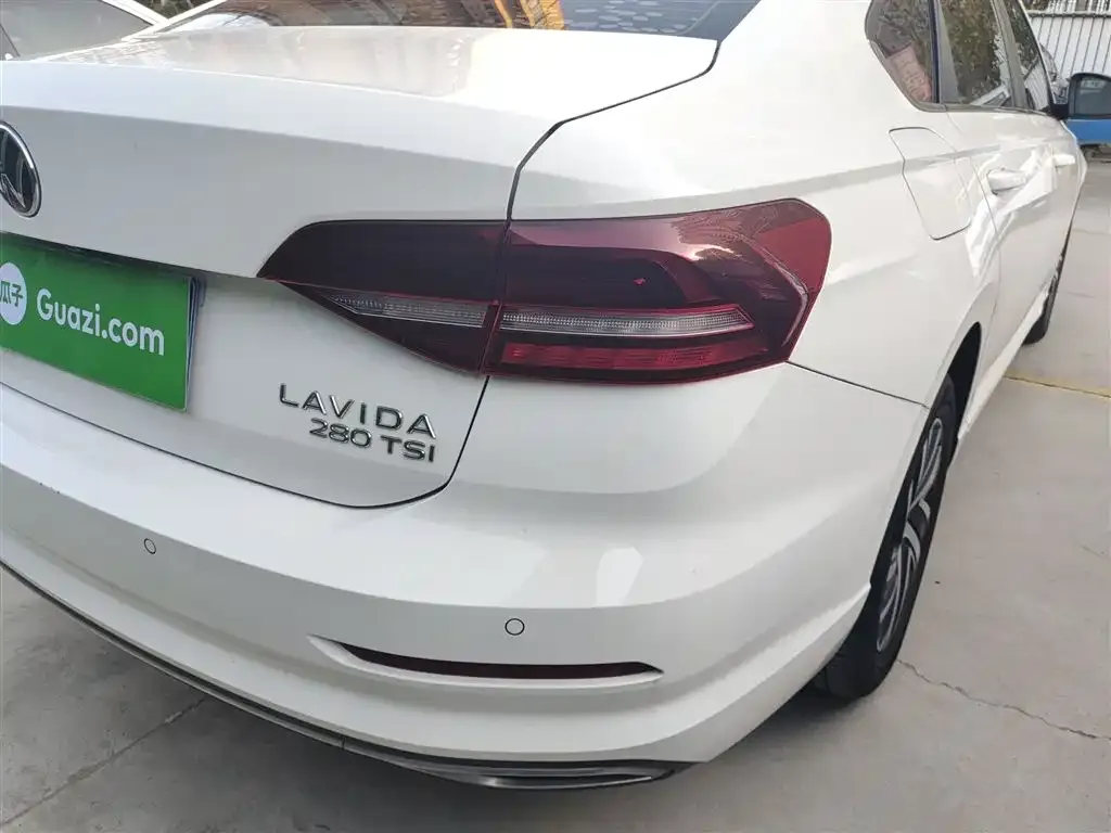 Volkswagen Lavida 2022 из CN, фото 8