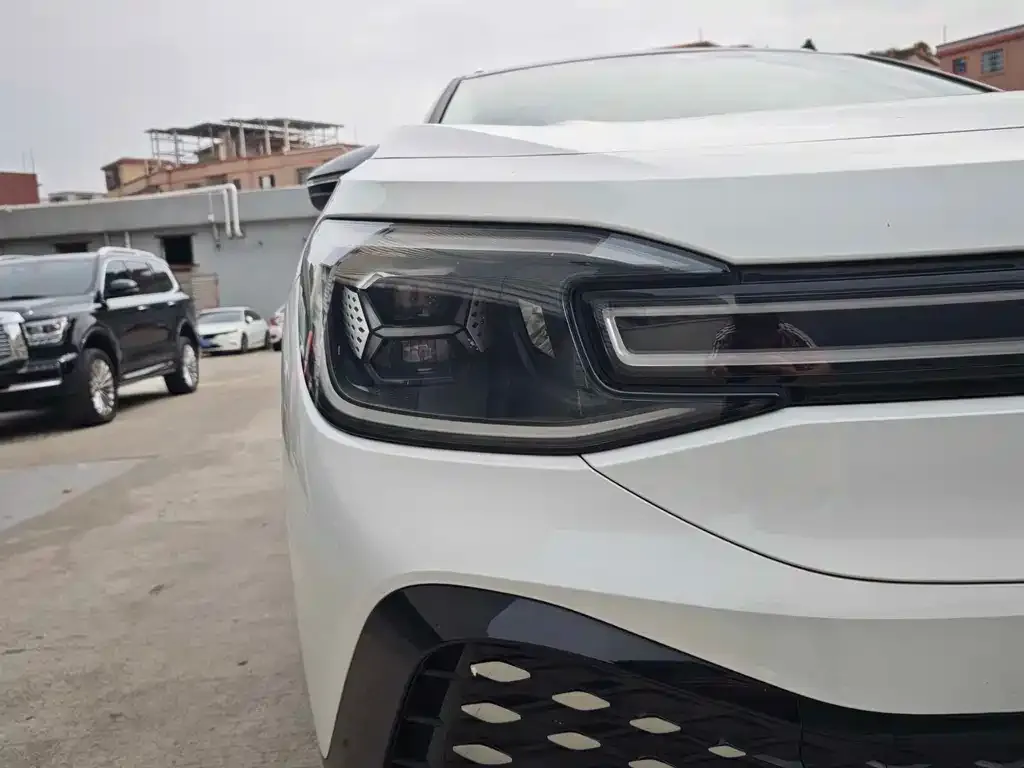 Volkswagen ID.6 Crozz 2021 из CN, фото 8