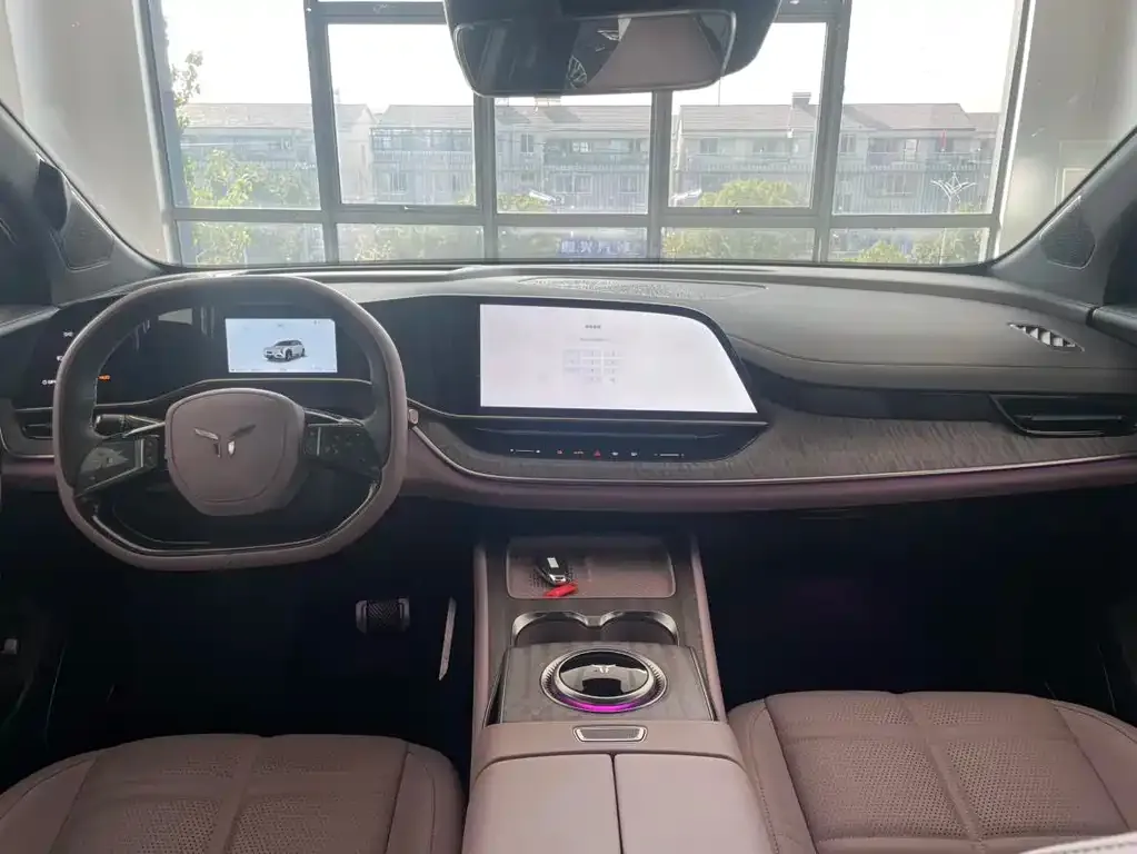 Hongqi Tiangong 08 2025 из CN, фото 8