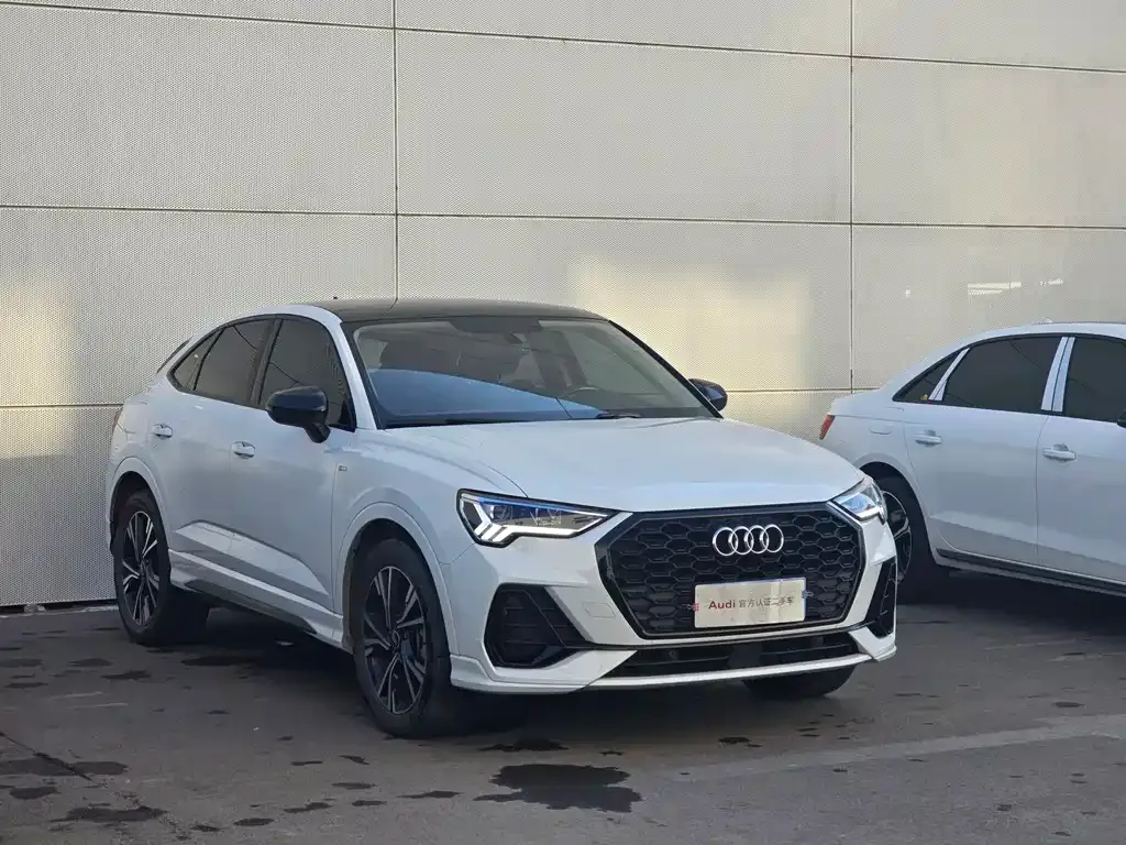 Audi Q3 Sportback 2022 из CN, фото 3