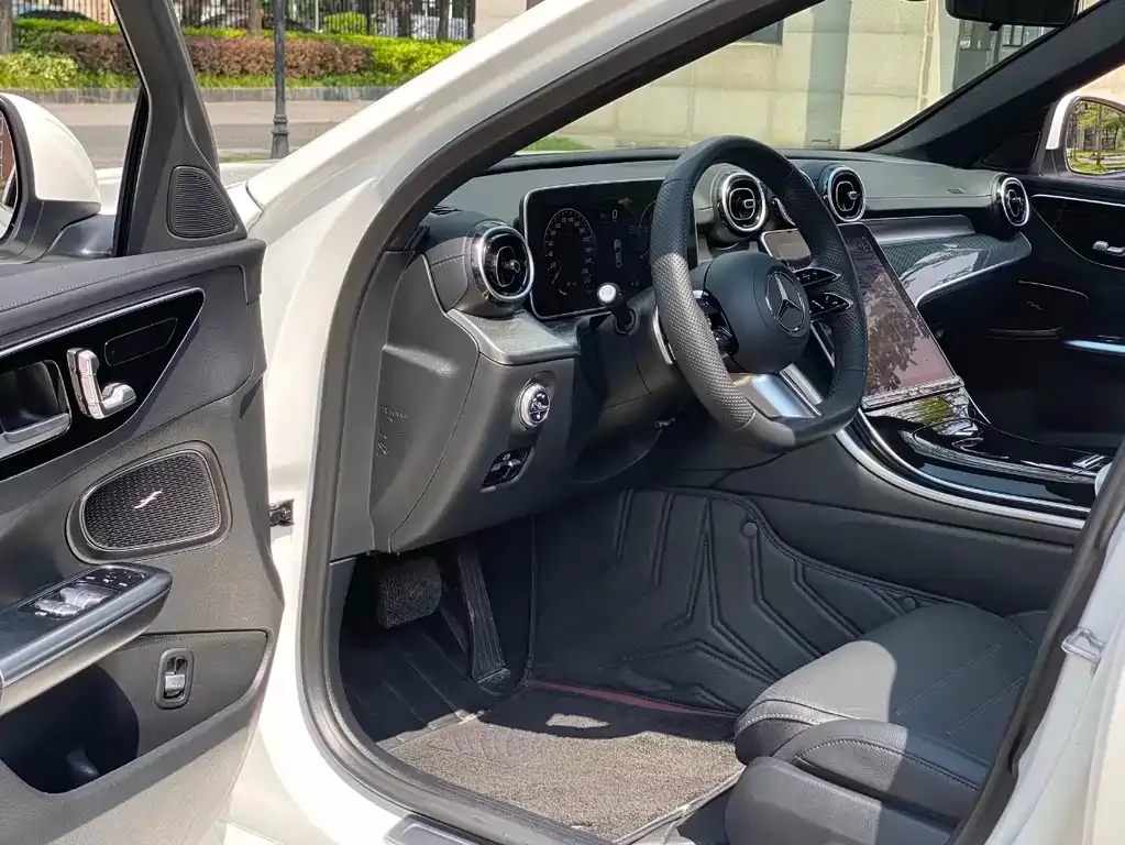 Mercedes-Benz C-Class 2023 из CN, фото 5