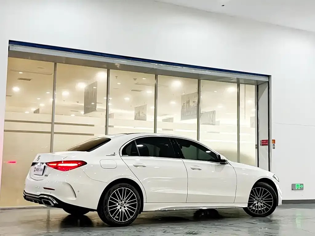 Mercedes-Benz C-Class 2024 из CN, фото 3