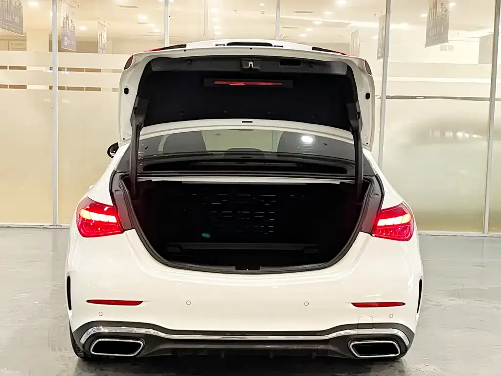 Mercedes-Benz C-Class 2024 из CN, фото 7