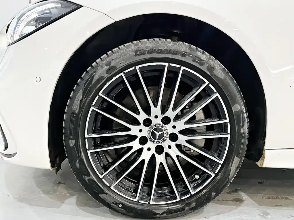 Mercedes-Benz C-Class 2024 из CN, фото 8