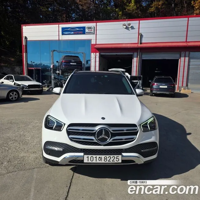 Mercedes-Benz GLE-Class — фото 1