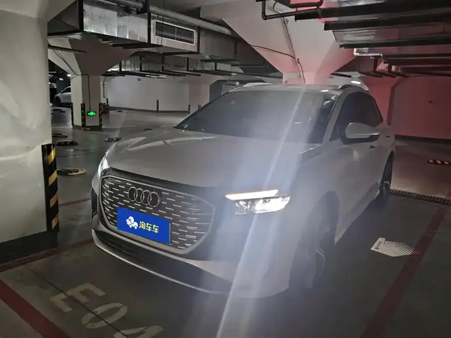 Audi Q4 e-tron 2023 из CN, фото 1