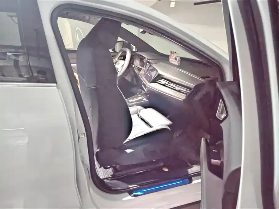 Audi Q4 e-tron 2023 из CN, фото 8