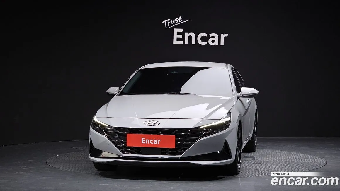 Hyundai AVANTE — фото 3