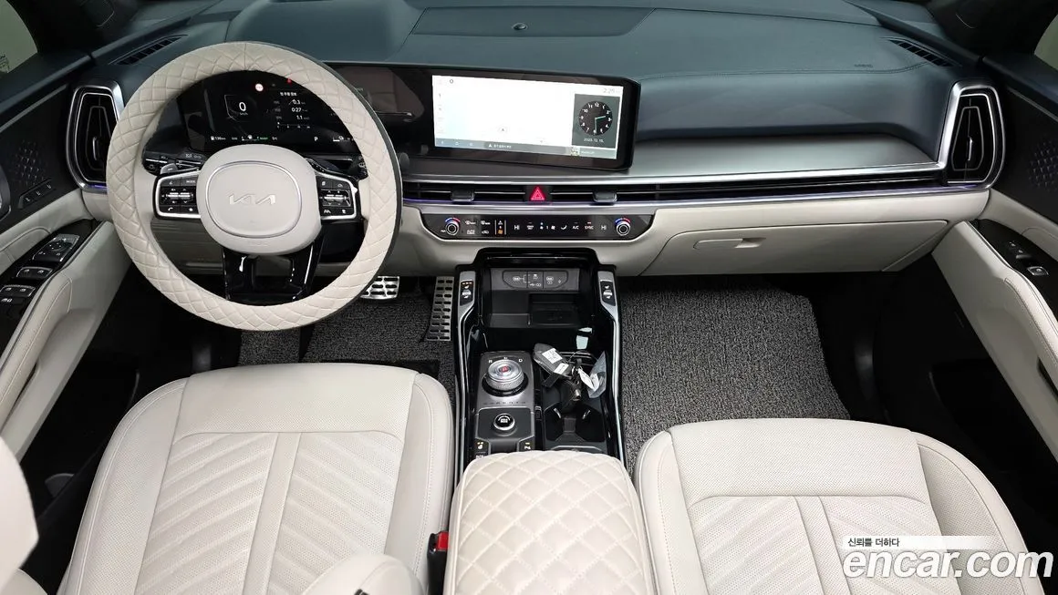 Kia Sorento — фото 7