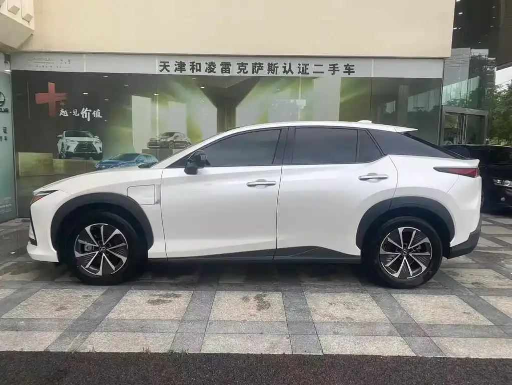 Lexus RZ 2023 из CN, фото 3