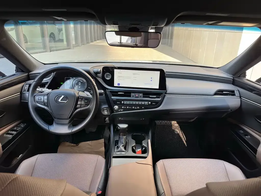 Lexus ES 2023 из CN, фото 7