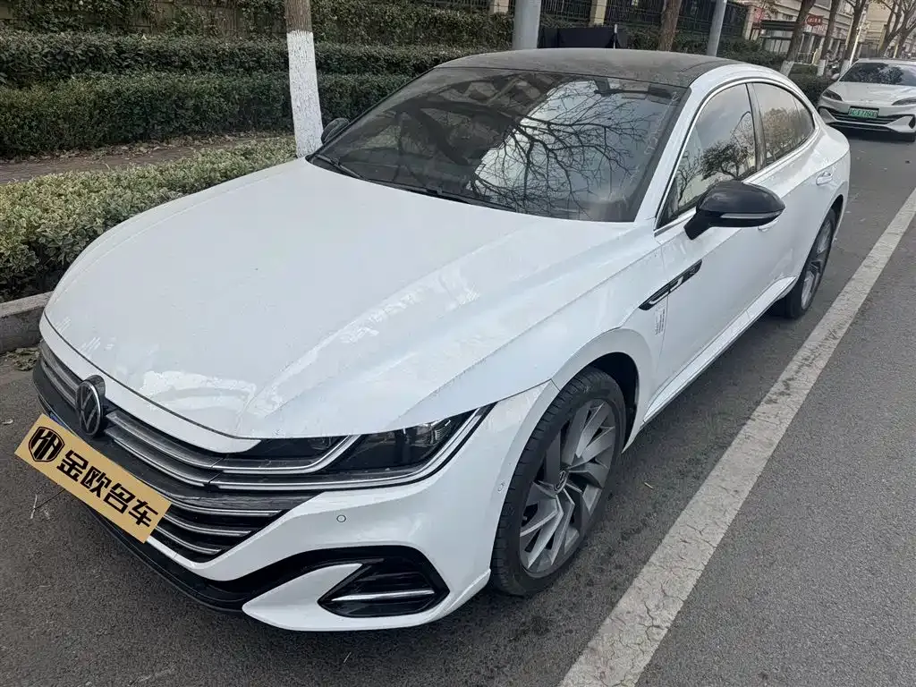 Volkswagen CC 2024 из CN, фото 1
