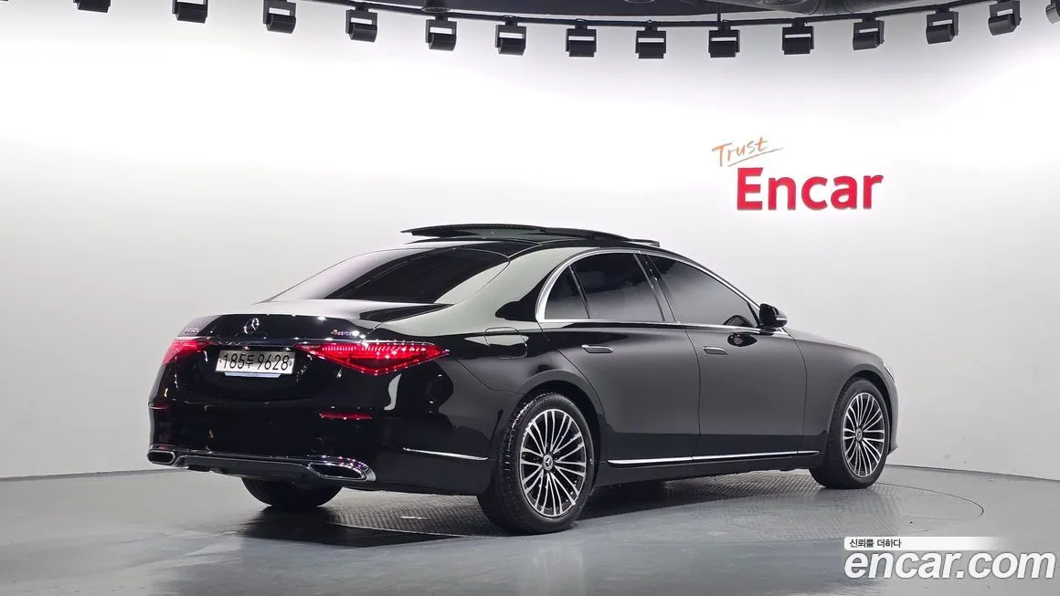 Mercedes-Benz S-Class 2024 из KR, фото 2