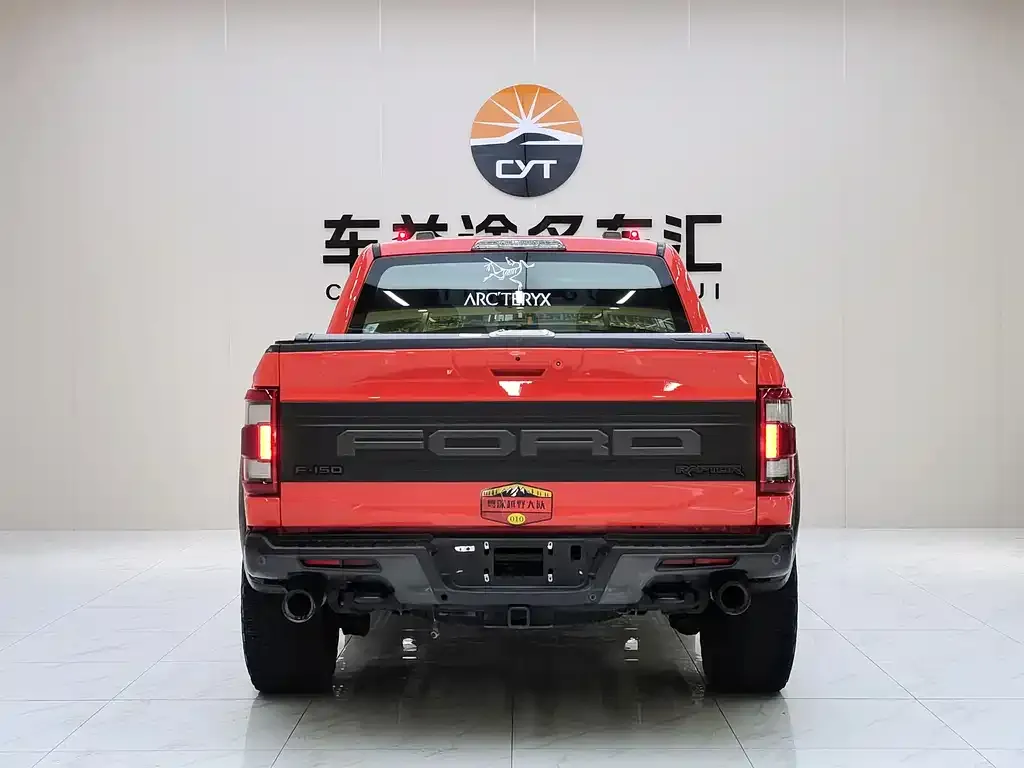 Ford F-150 Raptor — фото 6