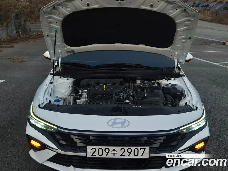Hyundai AVANTE — фото 6
