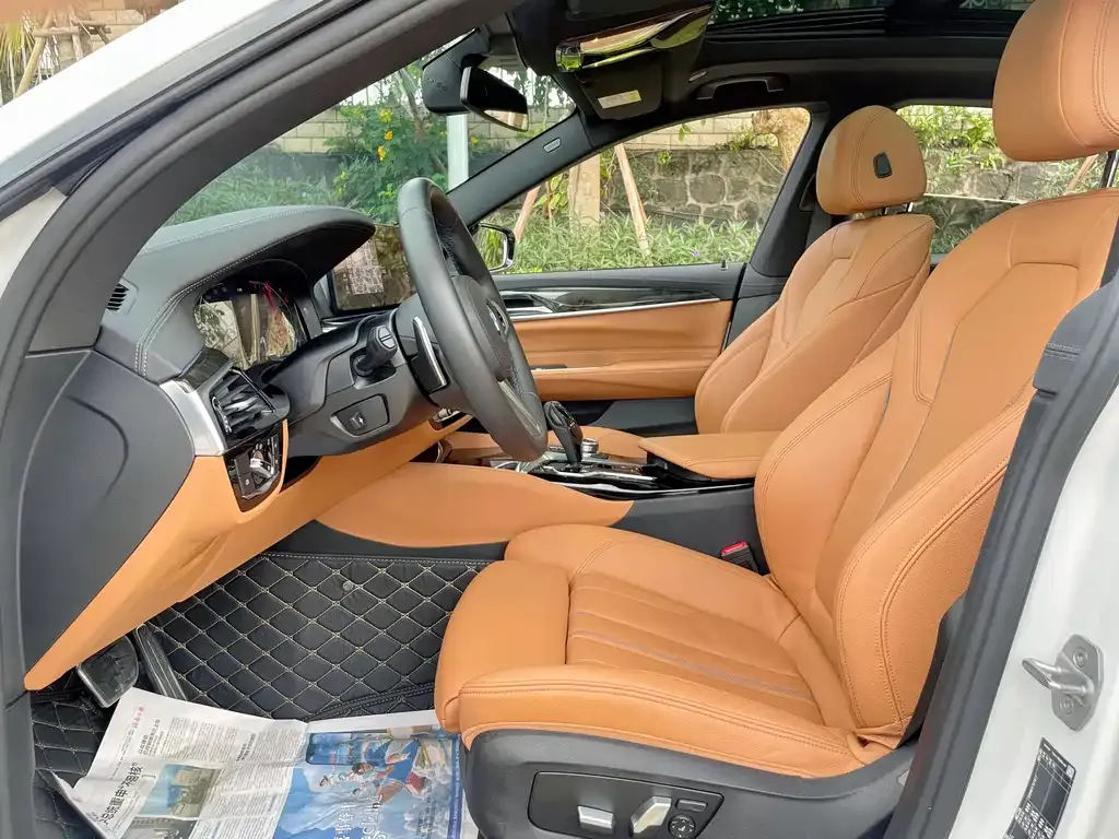 BMW 6 Series GT 2022 из CN, фото 4