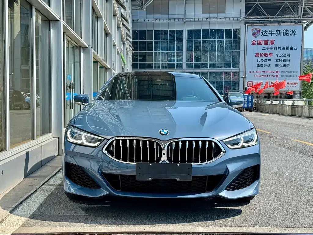 BMW 8 Series 2022 из CN, фото 2