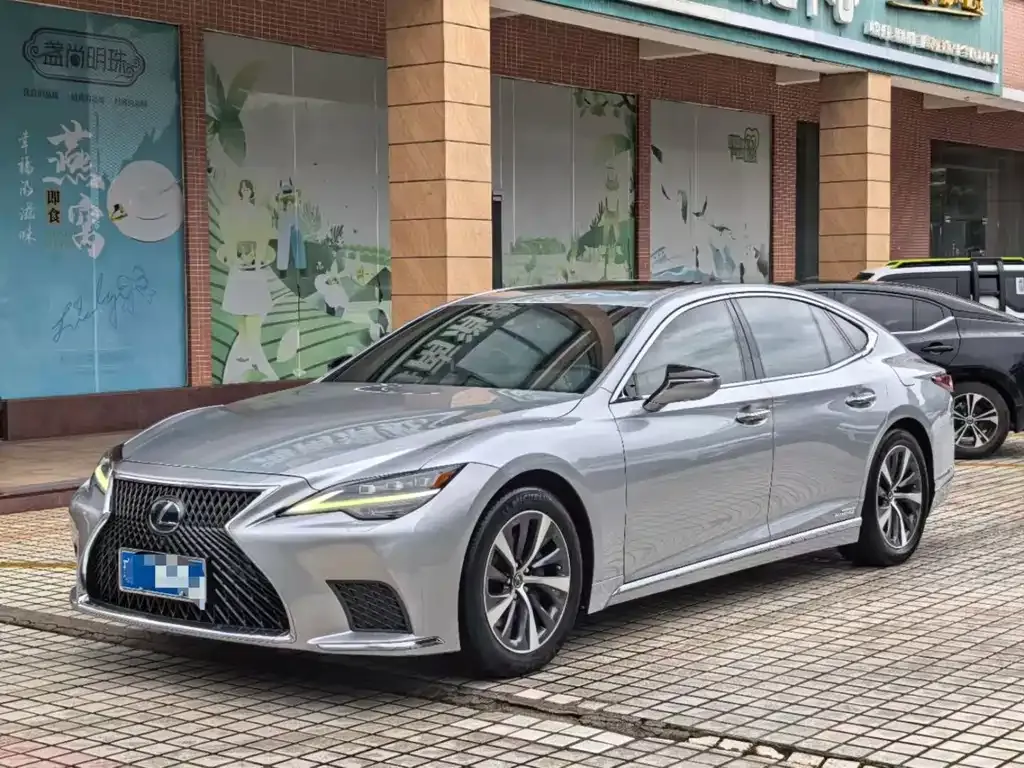 Lexus LS 2021 из CN, фото 1