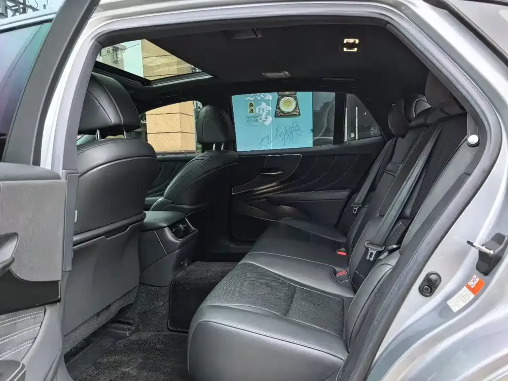 Lexus LS 2021 из CN, фото 7
