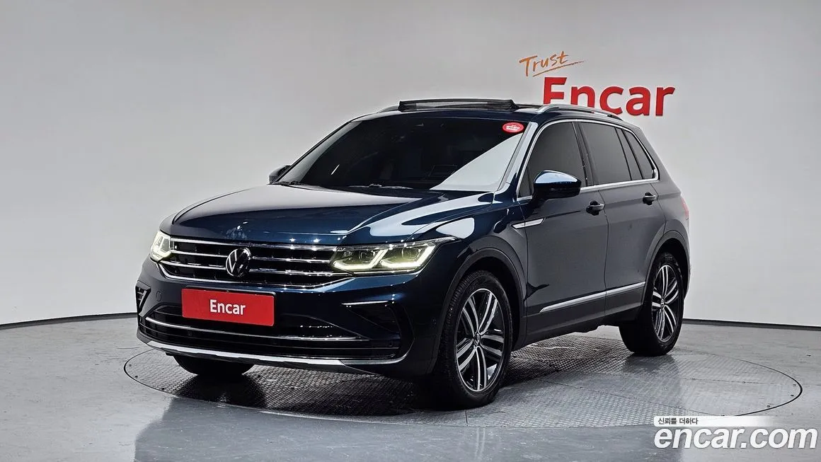 Volkswagen Tiguan — фото 1