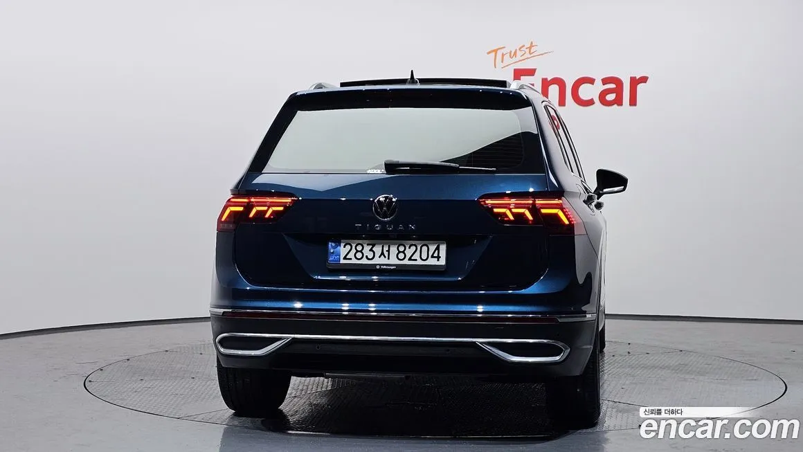 Volkswagen Tiguan — фото 4