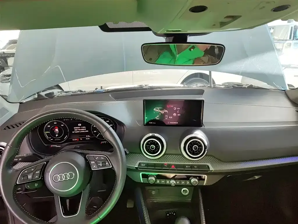 Audi Q2L e-tron 2022 из CN, фото 9