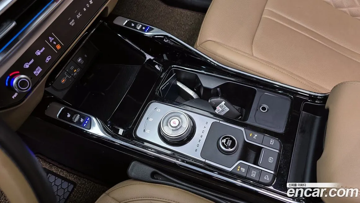 Kia Sorento — фото 9