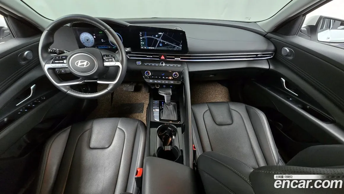 Hyundai AVANTE — фото 7
