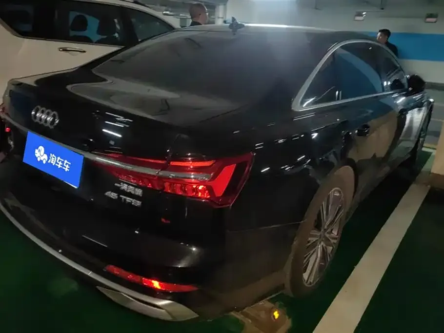 Audi A6L 2024 из CN, фото 3