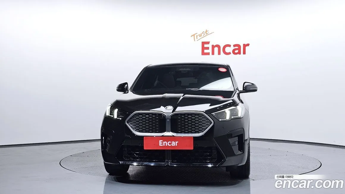 BMW iX2 2024 из KR, фото 3