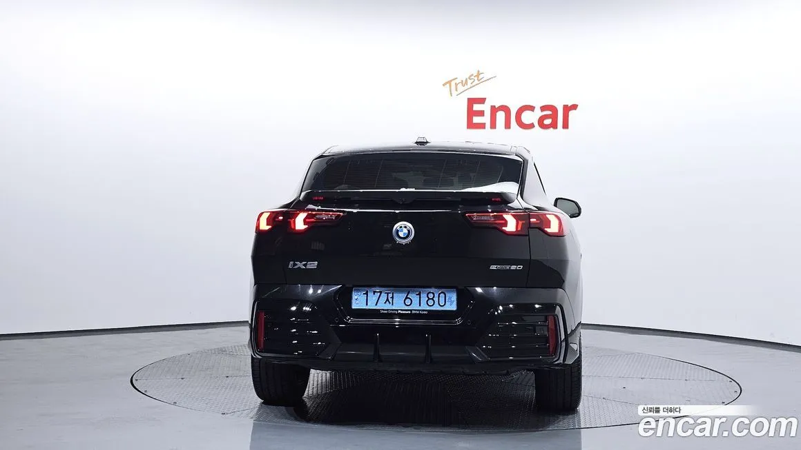 BMW iX2 2024 из KR, фото 4