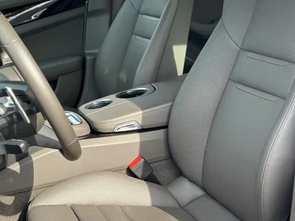 Porsche Panamera Hybrid 2023 из CN, фото 9