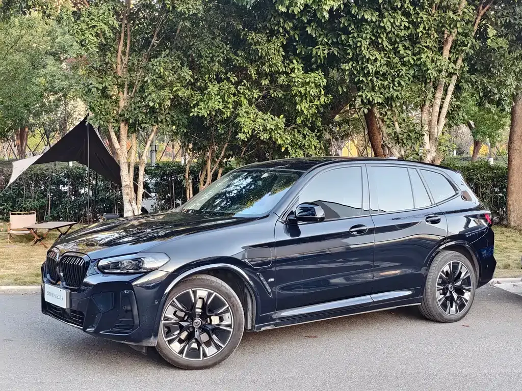 BMW iX3 2024 из CN, фото 1