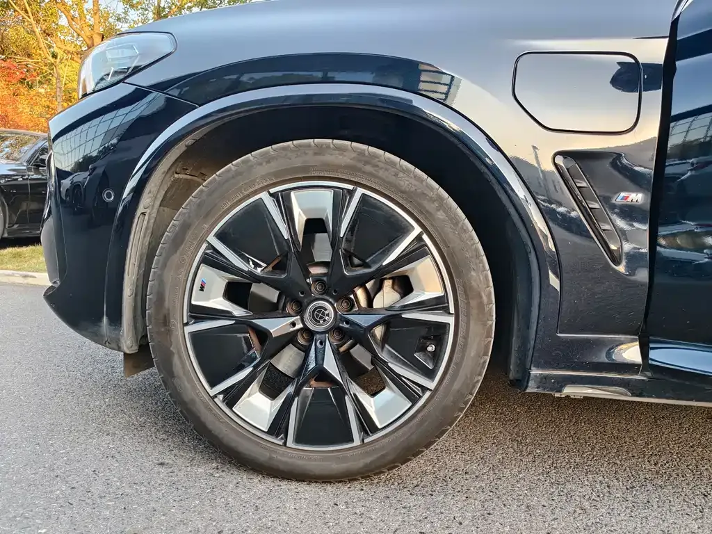 BMW iX3 2024 из CN, фото 6